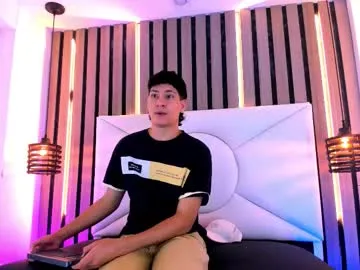 Offline twink_bunny on Chaturbate