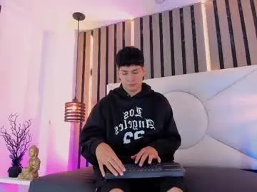 Offline twink_bunny on Chaturbate