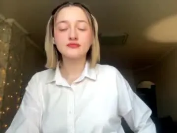 ulavisounnaraj on Chaturbate