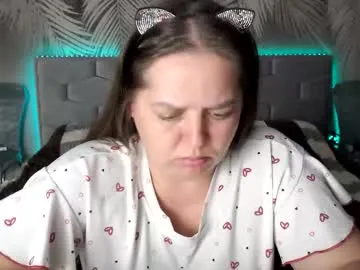 Offline ulystar on Chaturbate