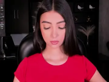 Offline valeriavelvet on Chaturbate