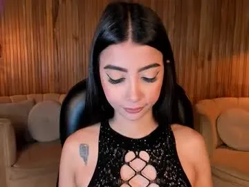 Offline valeriavelvet on Chaturbate