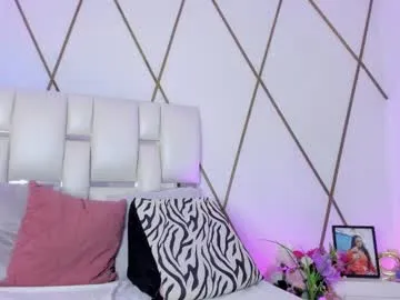 Offline venuswilds on Chaturbate