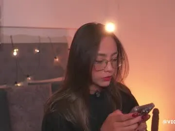 Freechat victoria__rossi on Chaturbate