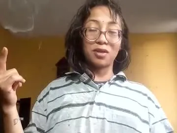 Freechat violetsexhot999 on Chaturbate