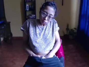 Freechat violetsexhot999 on Chaturbate