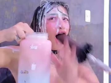 Offline violett_collins_ on Chaturbate