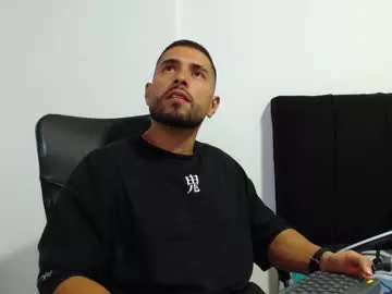 Offline walter_brownn01 on Chaturbate