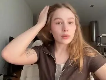 Offline whoisalisa on Chaturbate