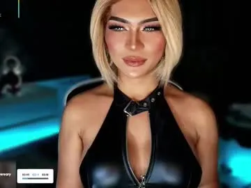 Offline womanofyourdesire_ts on Chaturbate