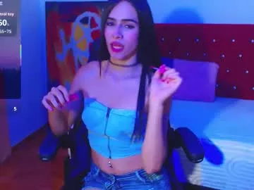 Offline ximena_butterfly2 on Chaturbate