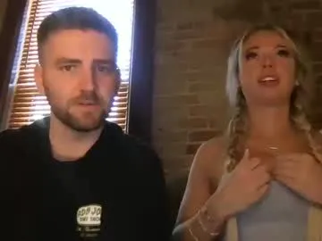 Offline xoprincesspeachxo on Chaturbate