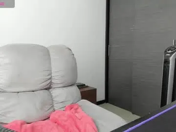 xspecialroomx on Chaturbate