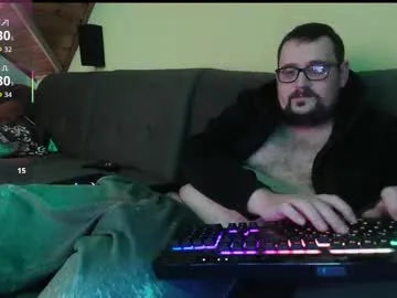 xxevoker — GOAL: take off hoodie [50 tokens remaining] cumshow in pvt, distract me from gaming with your tips #chubby #german #bear #gamer #hairy