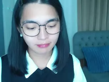 Offline zhaviahale on Chaturbate