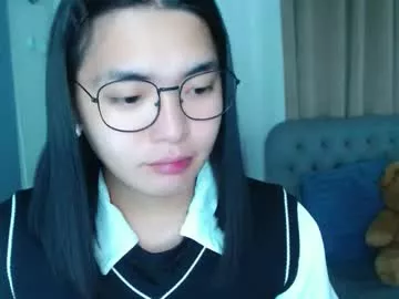 Offline zhaviahale on Chaturbate