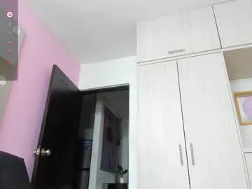 Offline zoey_cooper on Chaturbate