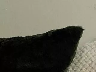 Freechat adele_holter on Flirt4Free