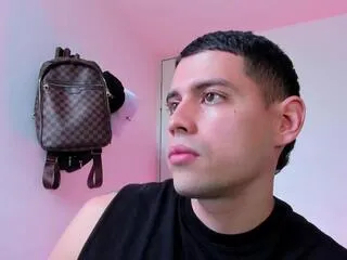 Offline andre_perez on Flirt4Free