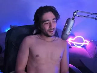 Offline andretti_d on Flirt4Free