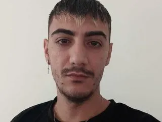 Freechat andrew_bannerr on Flirt4Free