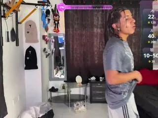 bradley_strong — Freechat on Flirt4Free