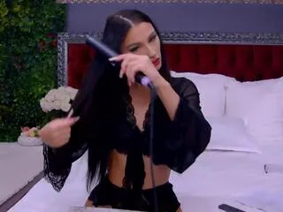 Freechat charlotte_dean on Flirt4Free