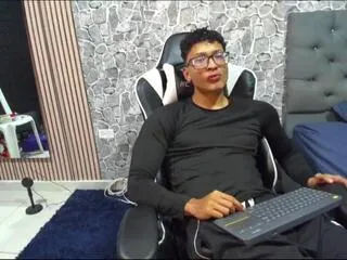 Flirt4Free chriss_jones is Freechat chriss_jones — Freechat on Flirt4Free