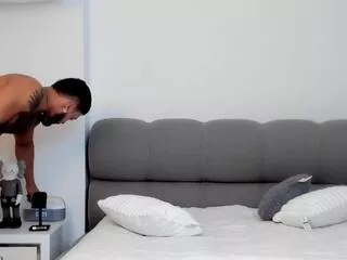 Offline colton_white on Flirt4Free