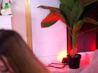 Away eva_warenn on Flirt4Free