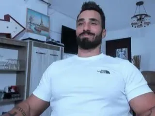 Offline ian_hunk on Flirt4Free