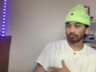 Offline jacob_drizzi on Flirt4Free