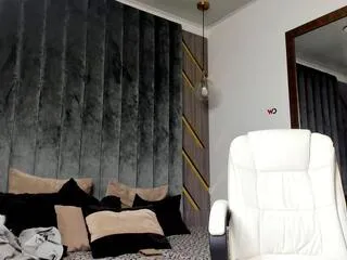 Offline james_whiite on Flirt4Free