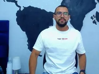 Offline jaxon_vincent on Flirt4Free