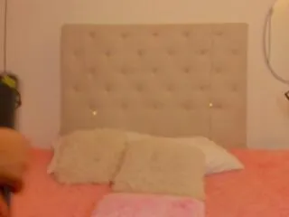 Away juliana_correa on Flirt4Free