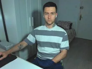 Offline kevin_gorgeous on Flirt4Free