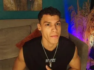 Offline kleyton_jones on Flirt4Free