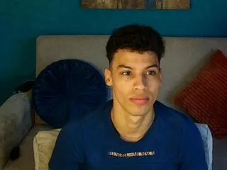 Offline kleyton_jones on Flirt4Free