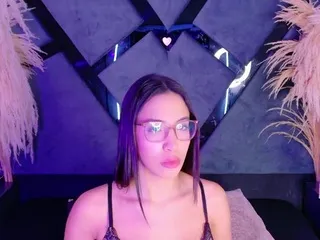 Offline kylie_whitee on Flirt4Free