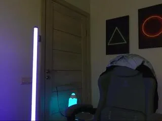 Offline laura_chase on Flirt4Free