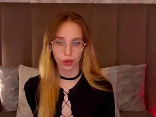 Freechat lina_lewitt on Flirt4Free