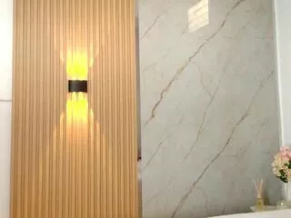 Offline madisson_queen on Flirt4Free