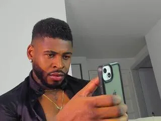 Flirt4Free makonnen is Freechat makonnen — Freechat on Flirt4Free