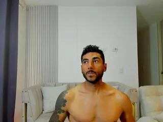 Offline marc_thompson on Flirt4Free