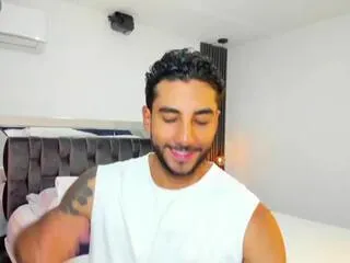 Offline marc_thompson on Flirt4Free