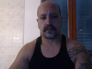 Offline marco_mastronelli on Flirt4Free