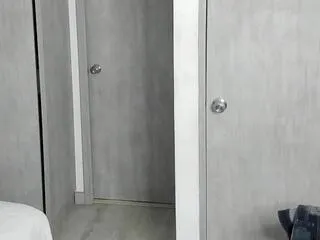 Freechat mat_strong on Flirt4Free