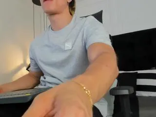 Offline nico_bellini on Flirt4Free