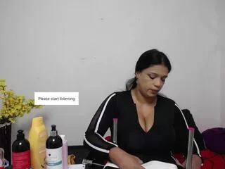 Freechat nicol_love on Flirt4Free