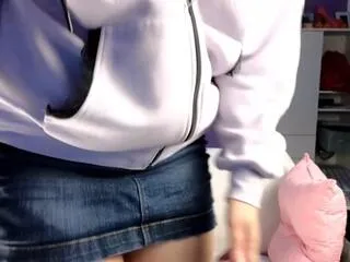 Flirt4Free olivia_sunny is Away olivia_sunny — Away on Flirt4Free